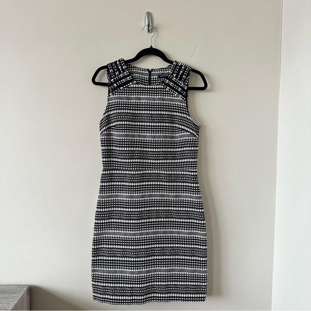 Banana Republic-Black & White Knee Length Sheath Midi Summer Dress (Size:6)